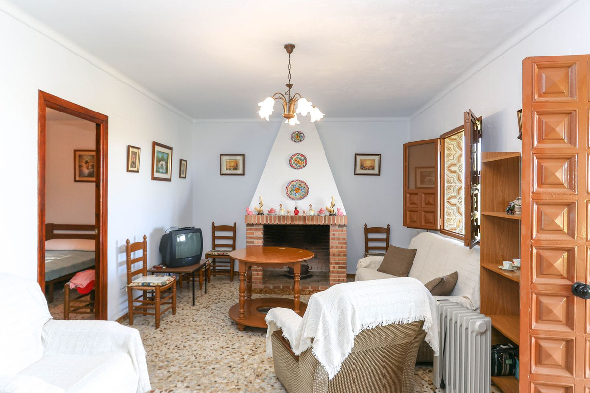 Finca - Cortijo in Guaro-7