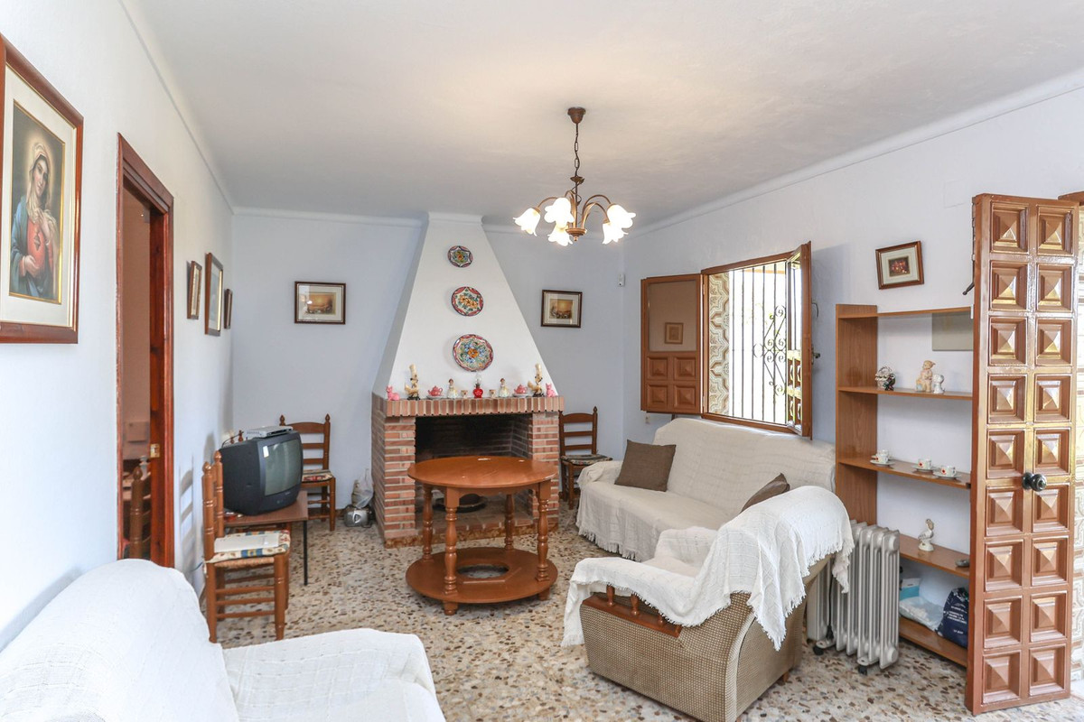 Finca - Cortijo in Guaro-8
