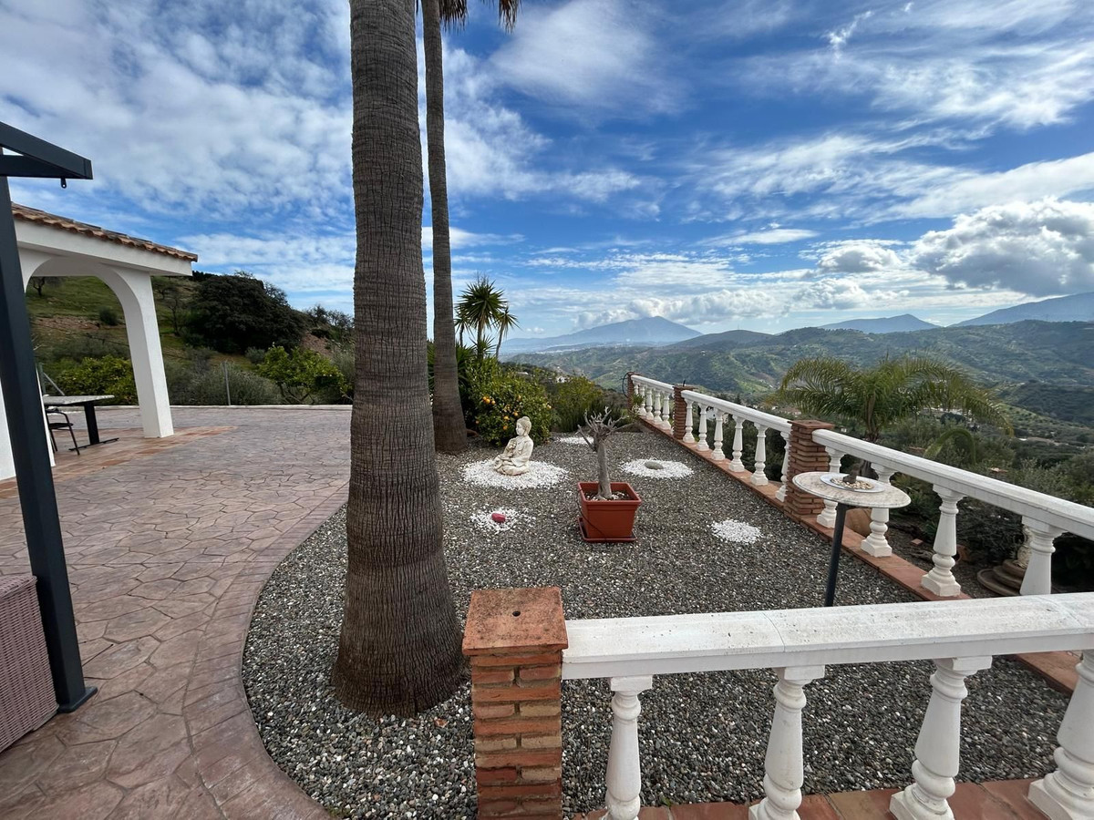 Finca - Cortijo in Guaro-16