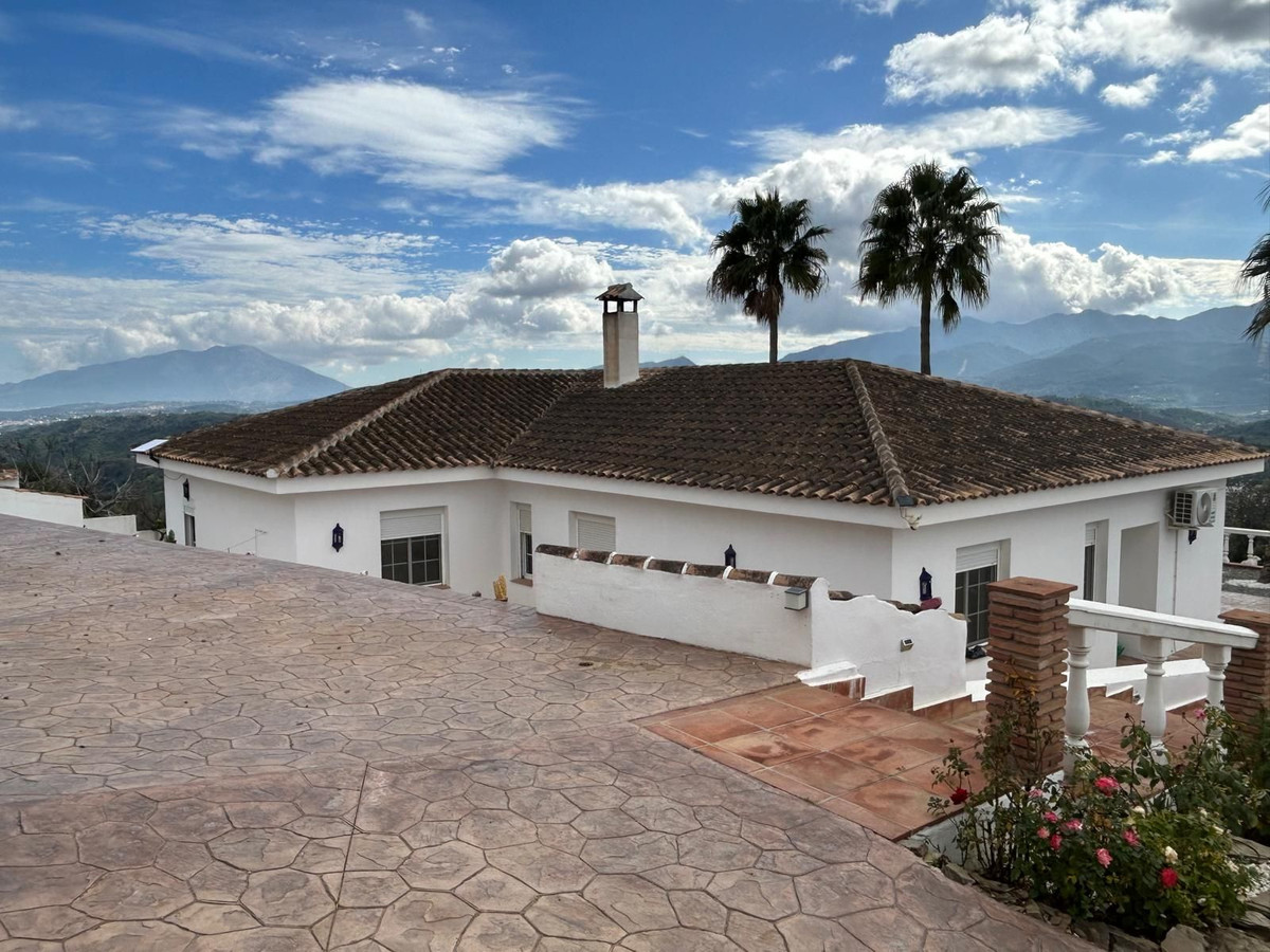 Finca - Cortijo in Guaro-30