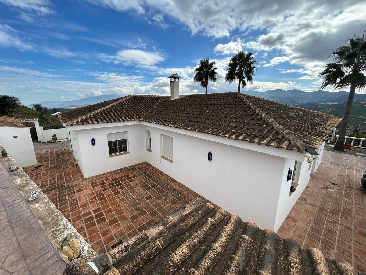 Finca - Cortijo in Guaro-32