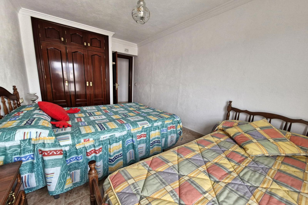 Geschakelde Woning in Guaro-26