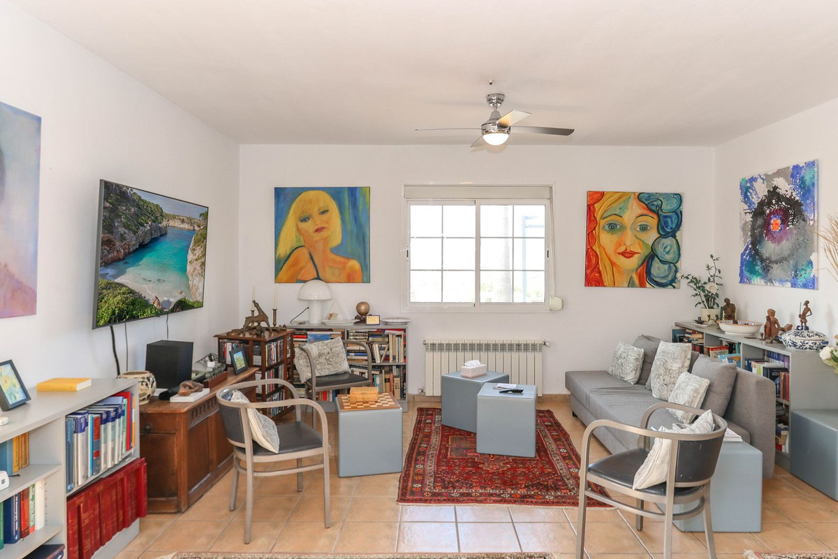 Vrijstaande Villa te koop in Guaro | 3 slaapkamers H5060884