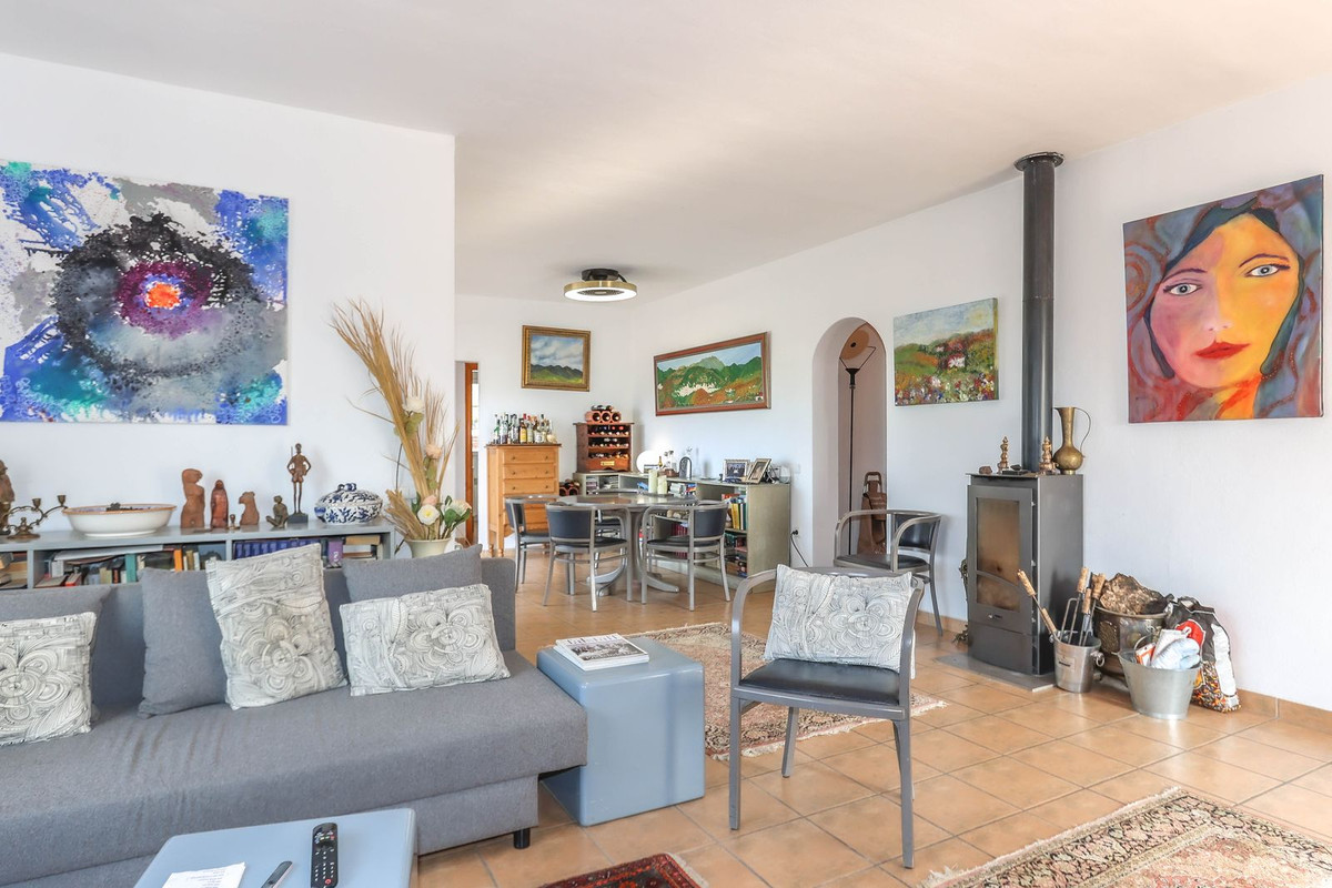Vrijstaande Villa te koop in Guaro | 3 slaapkamers H5060884