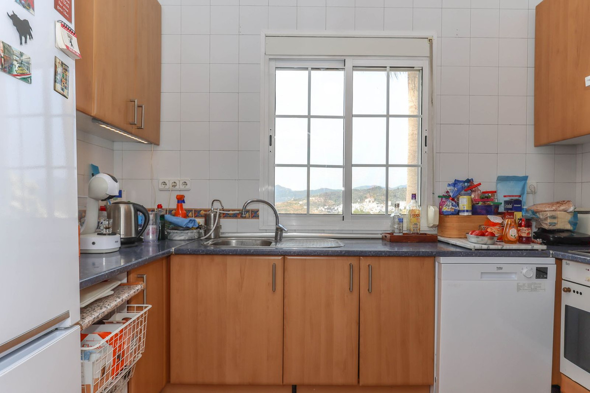 Vrijstaande Villa te koop in Guaro | 3 slaapkamers H5060884