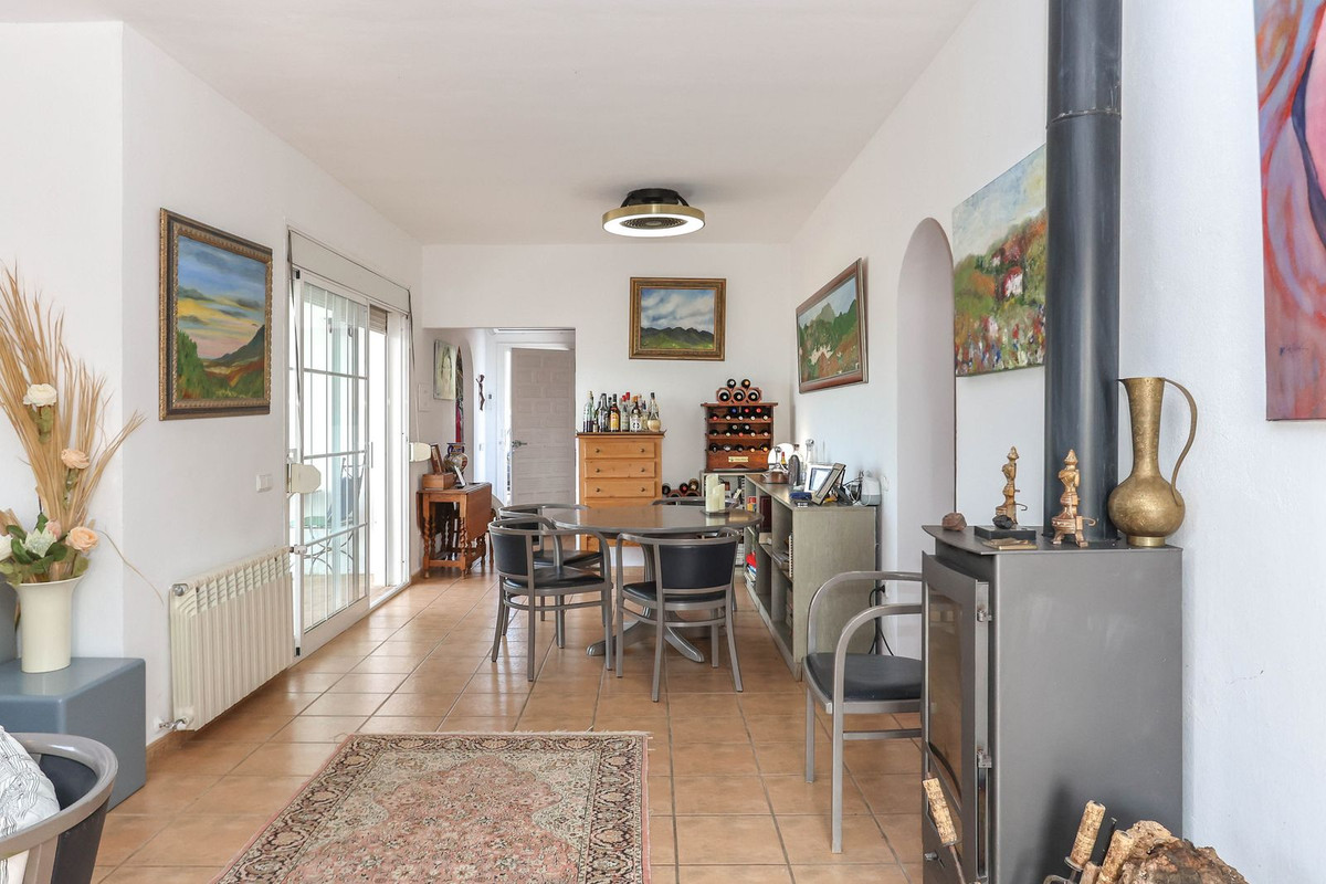 Vrijstaande Villa te koop in Guaro | 3 slaapkamers H5060884