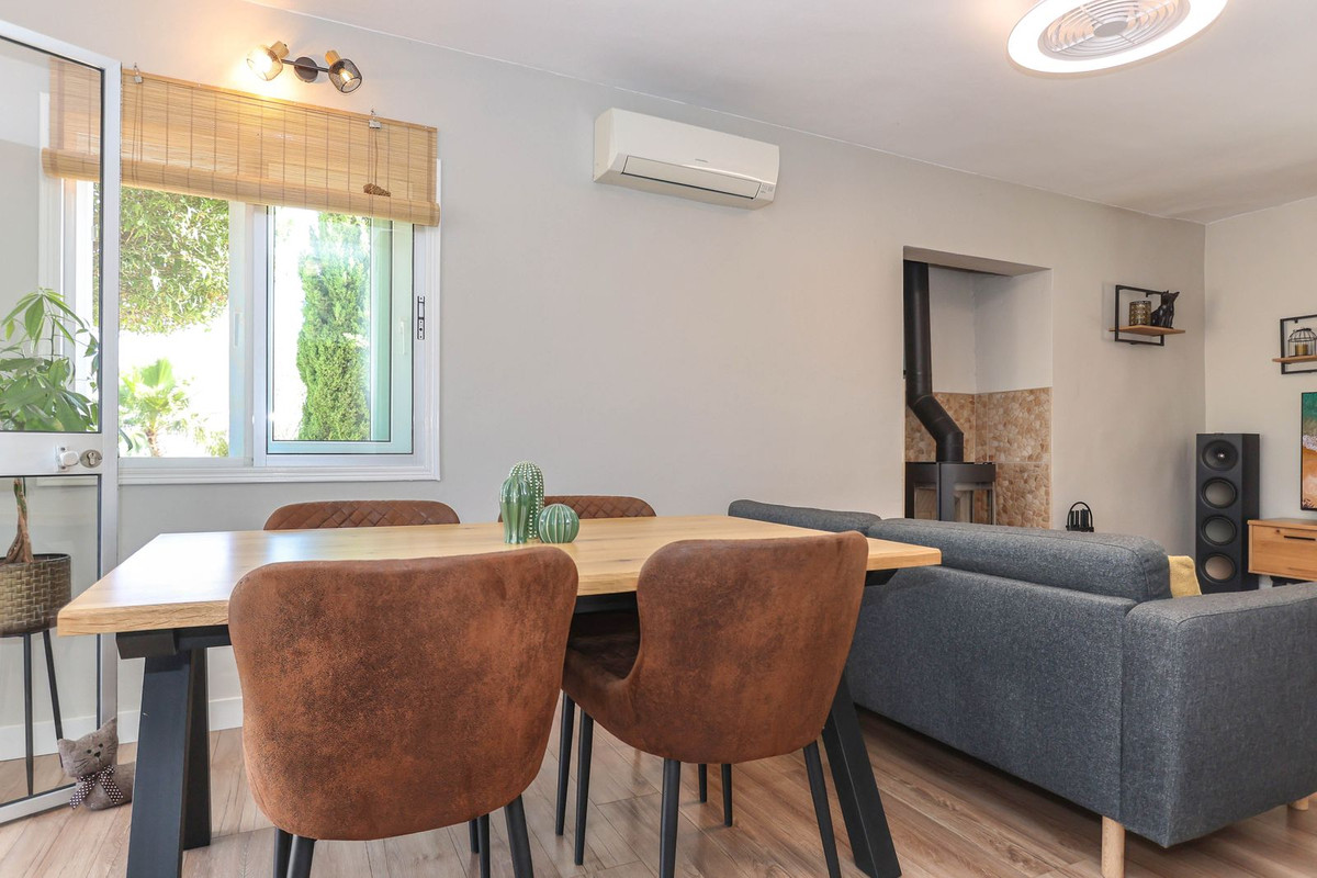 Vrijstaande Villa te koop in Guaro | 3 slaapkamers H5079136