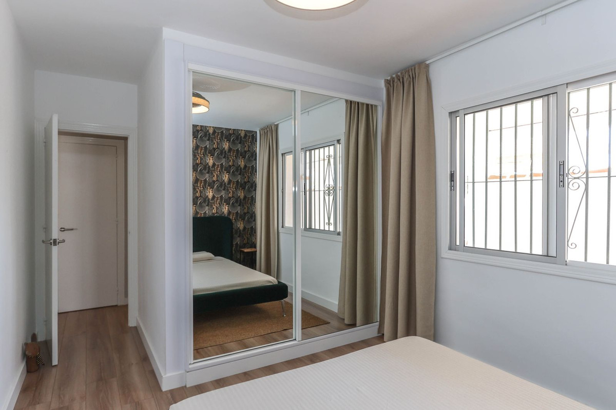 Vrijstaande Villa te koop in Guaro | 3 slaapkamers H5079136