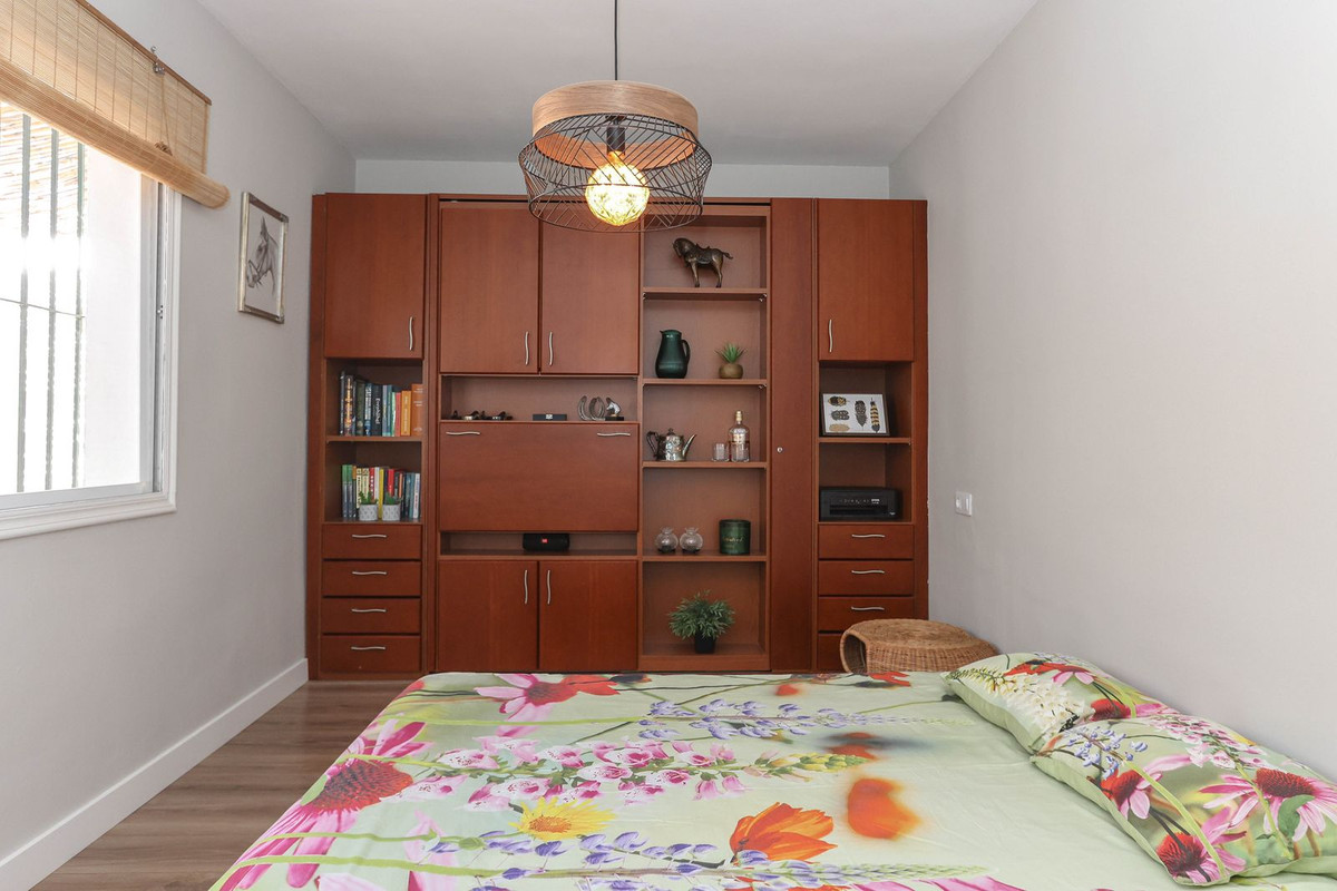 Vrijstaande Villa te koop in Guaro | 3 slaapkamers H5079136