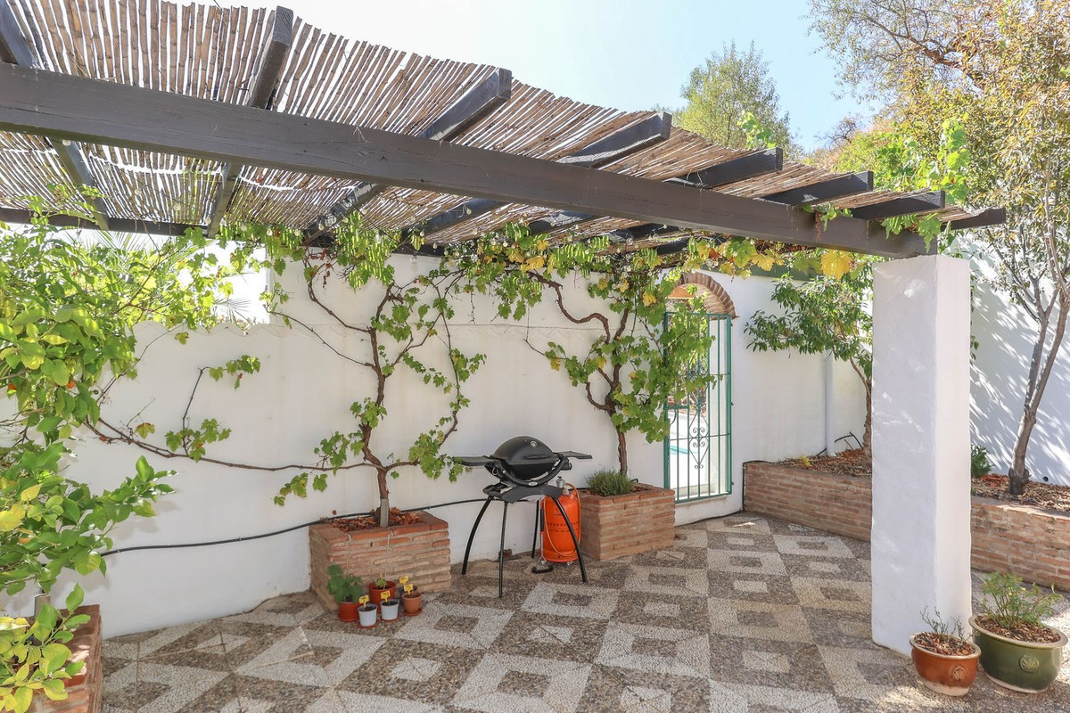Vrijstaande Villa te koop in Guaro | 3 slaapkamers H5079136