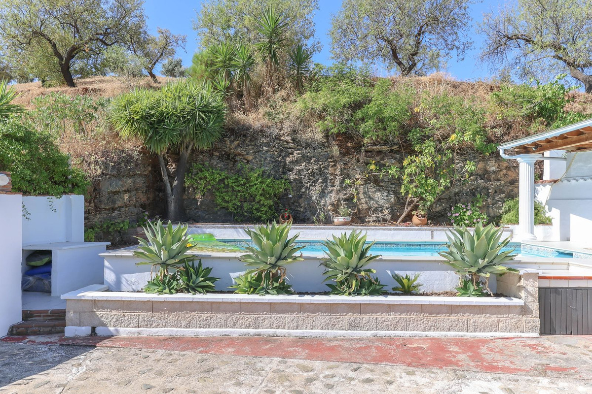 Vrijstaande Villa te koop in Guaro | 3 slaapkamers H5079136