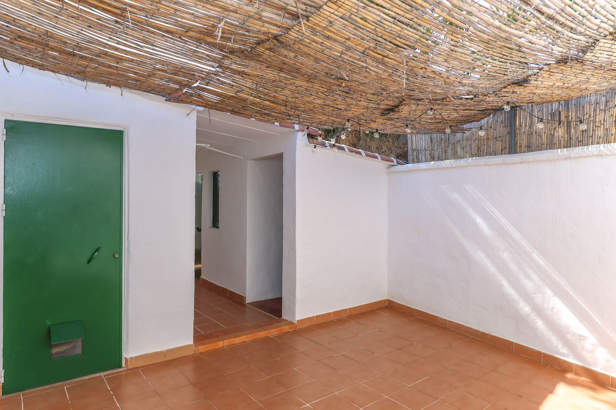 Vrijstaande Villa te koop in Guaro | 3 slaapkamers H5079136