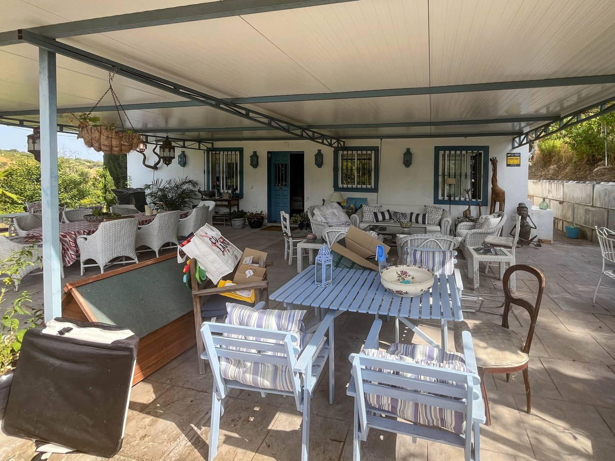 Finca - Cortijo te koop in Guaro | 4 slaapkamers H5110768