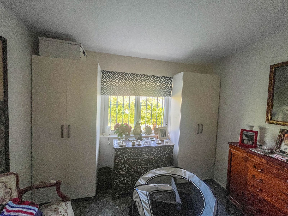 Finca - Cortijo te koop in Guaro | 4 slaapkamers H5110768
