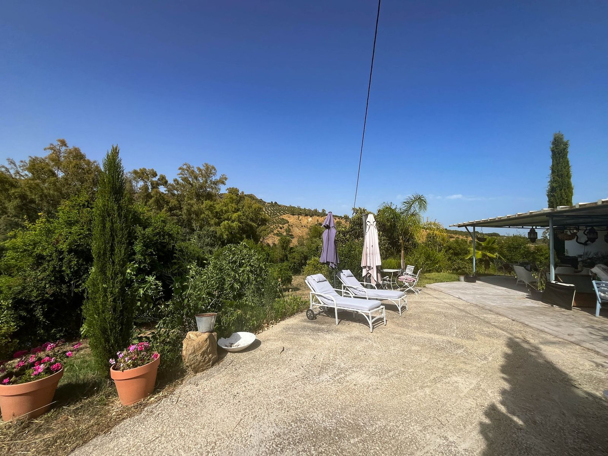 Finca - Cortijo te koop in Guaro | 4 slaapkamers H5110768