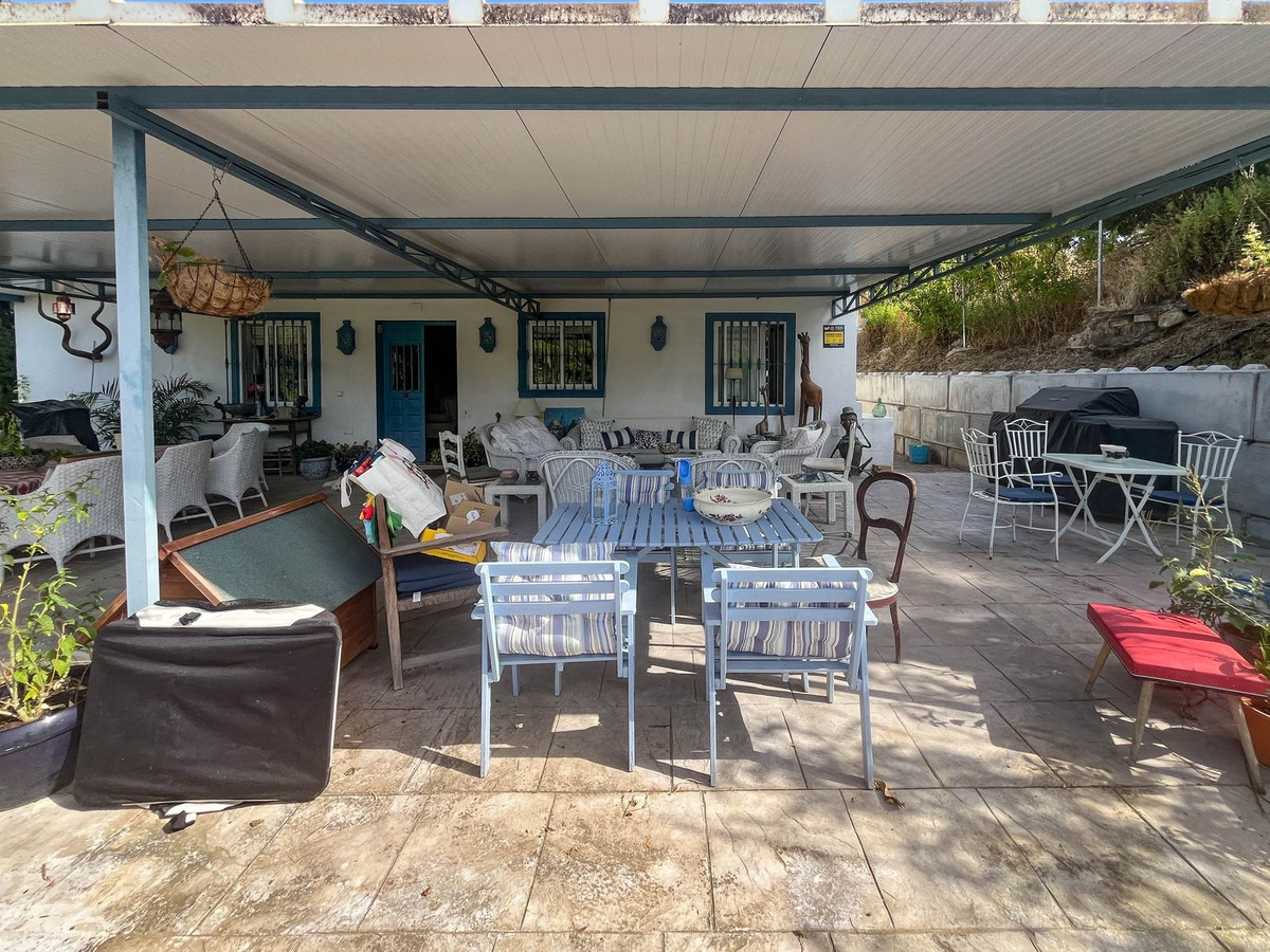 Finca - Cortijo te koop in Guaro | 4 slaapkamers H5110768
