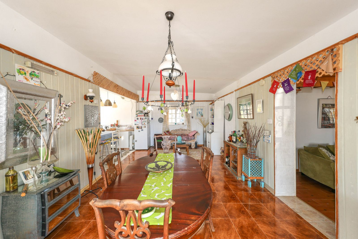 Vrijstaande Villa te koop in Guaro | 3 slaapkamers H5212294