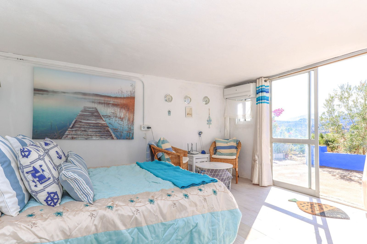 Vrijstaande Villa te koop in Guaro | 3 slaapkamers H5212294