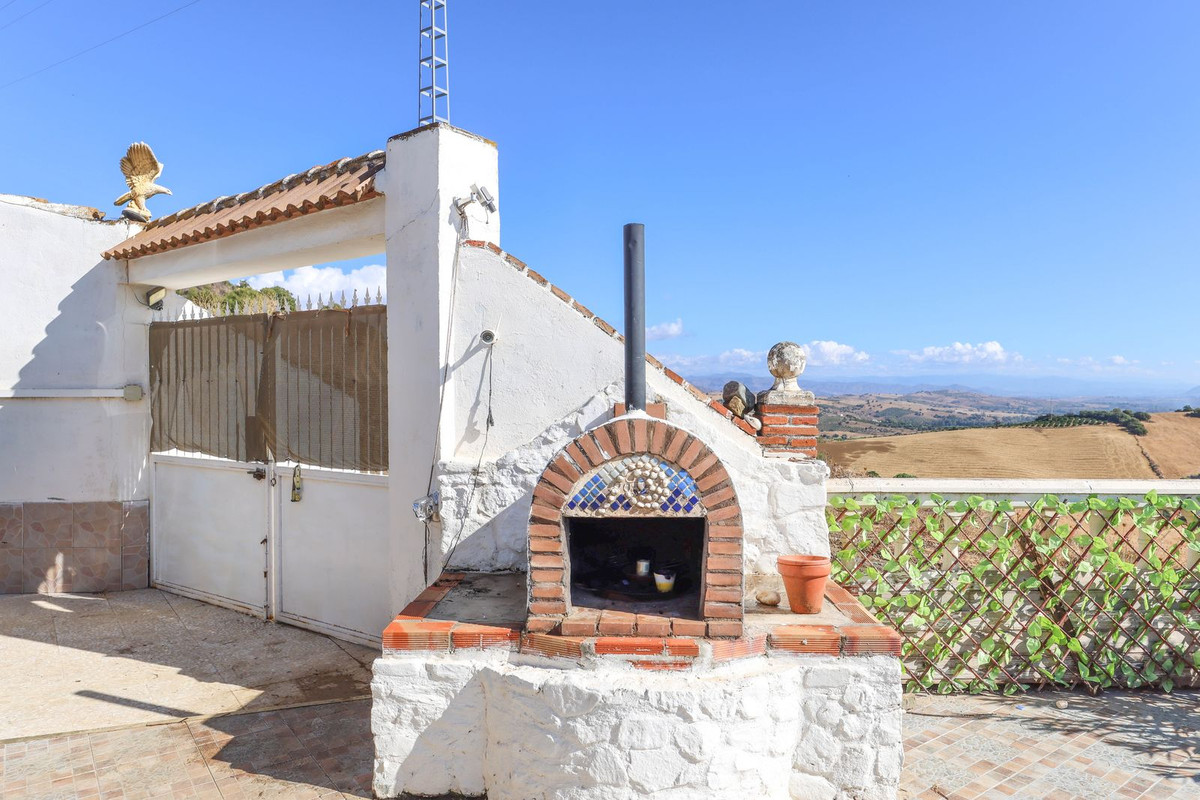 Vrijstaande Villa te koop in Guaro | 3 slaapkamers H5212294