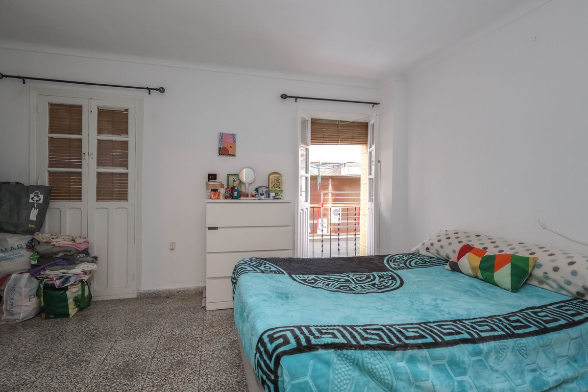 Geschakelde Woning te koop in Guaro | 4 slaapkamers H5229598