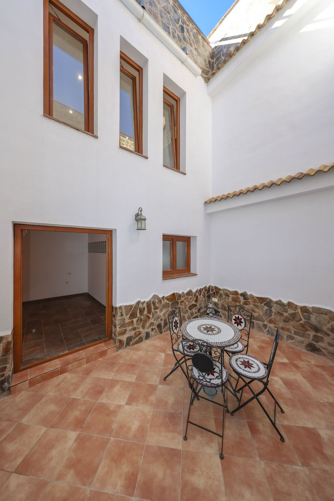 Geschakelde Woning te koop in Guaro | 4 slaapkamers H5236048