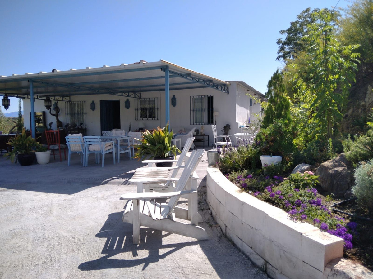 Finca - Cortijo te koop in Guaro | 4 slaapkamers H5245231