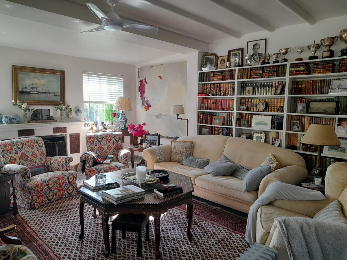 Finca - Cortijo te koop in Guaro | 4 slaapkamers H5245231