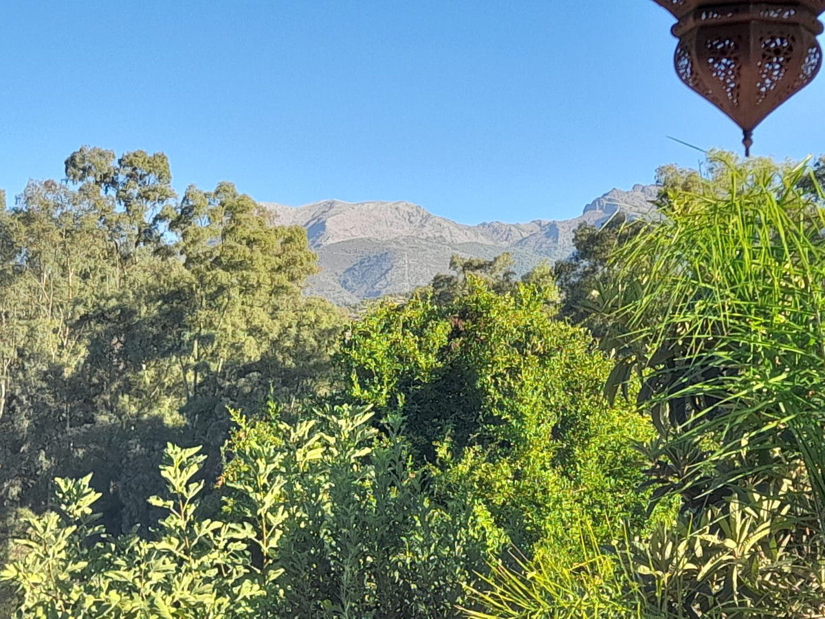 Finca - Cortijo te koop in Guaro | 4 slaapkamers H5245231