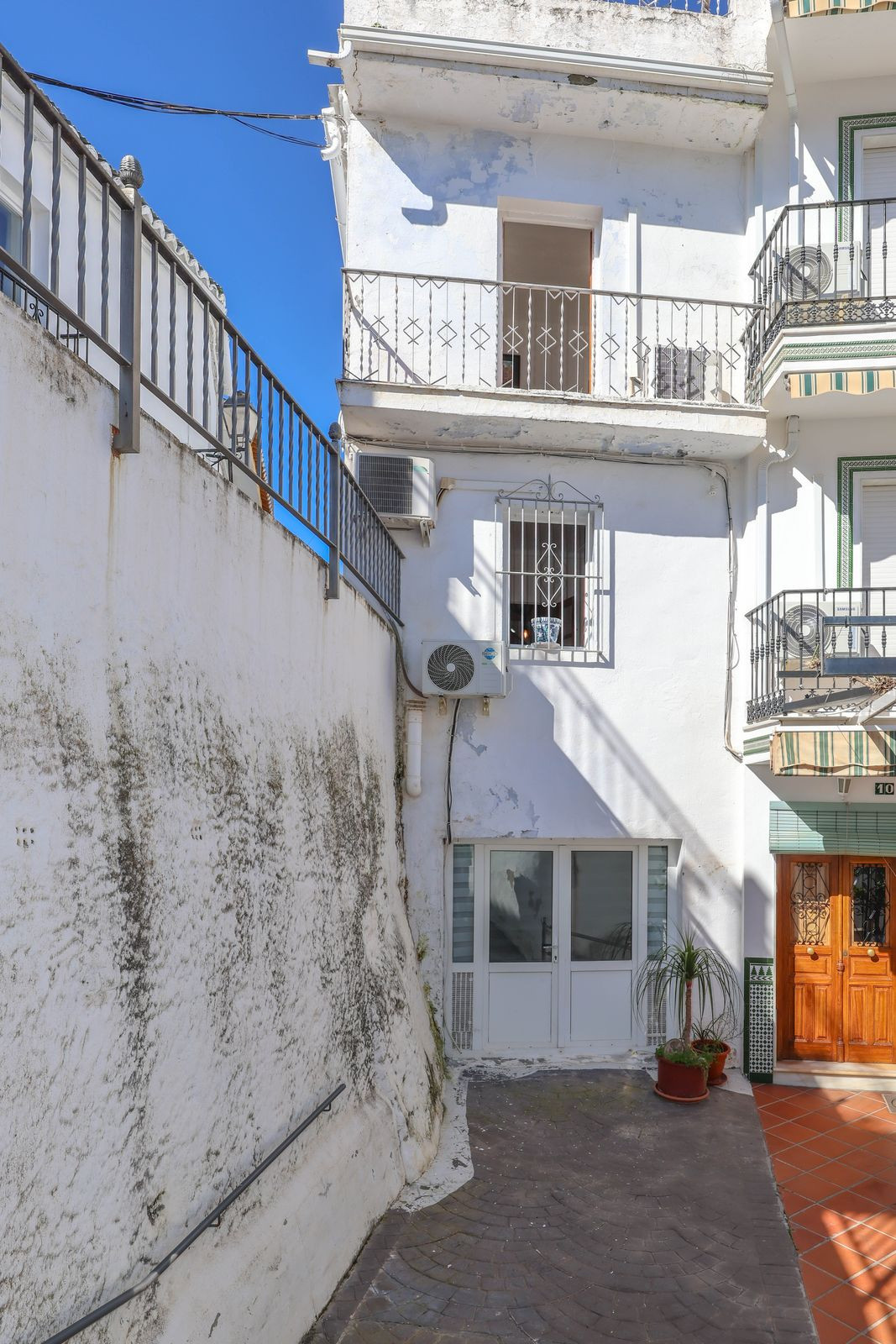 Property main view 30