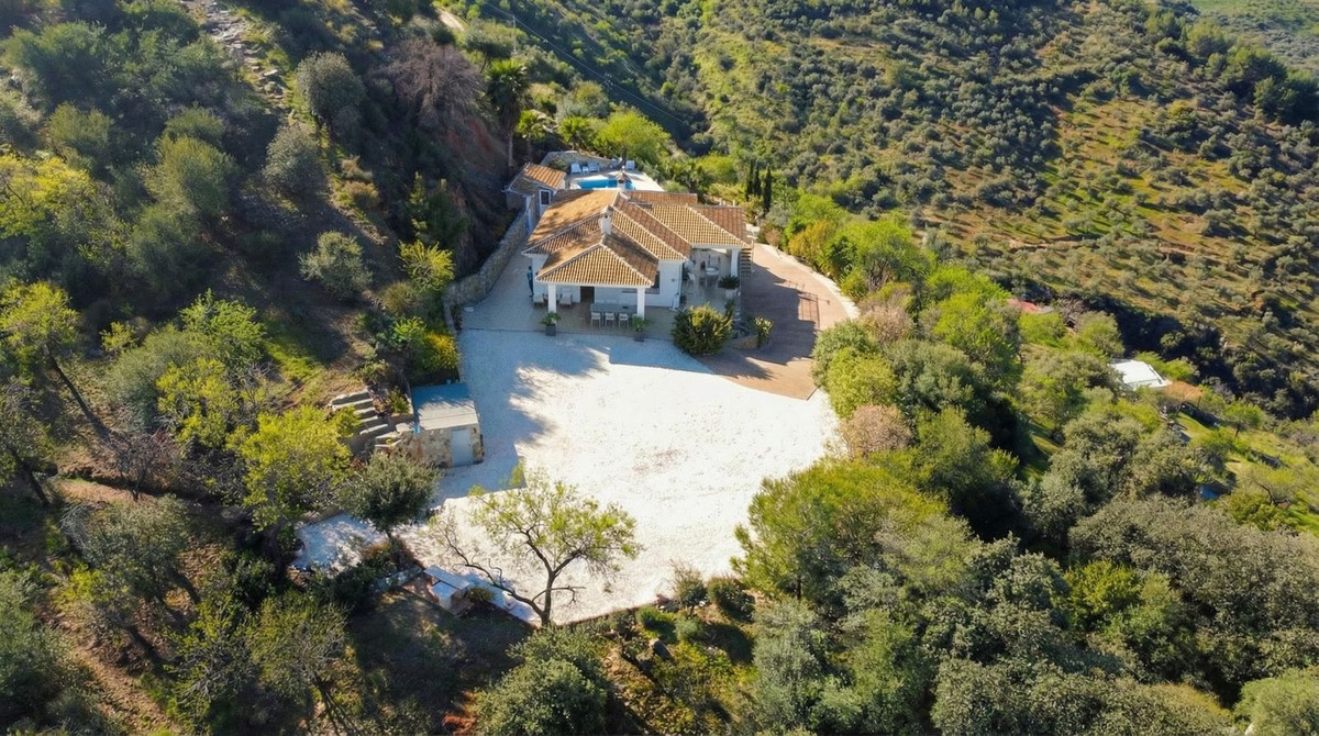 Property main view 52