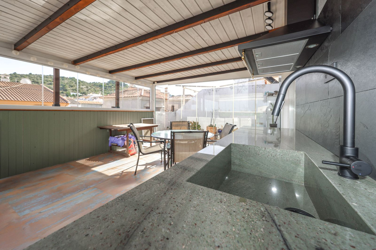 Property main view 34