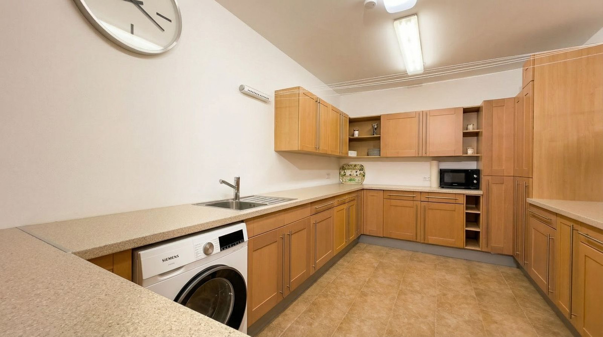 Vrijstaande Villa te koop in Guaro | 4 slaapkamers H5387761