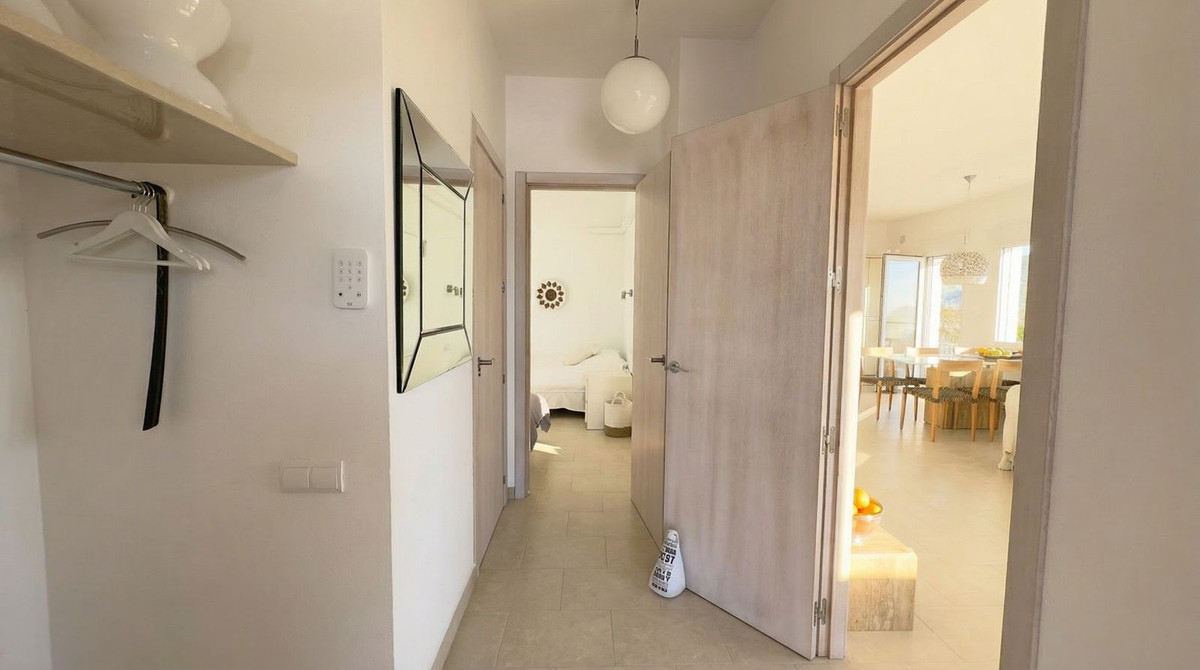 Vrijstaande Villa te koop in Guaro | 4 slaapkamers H5387761