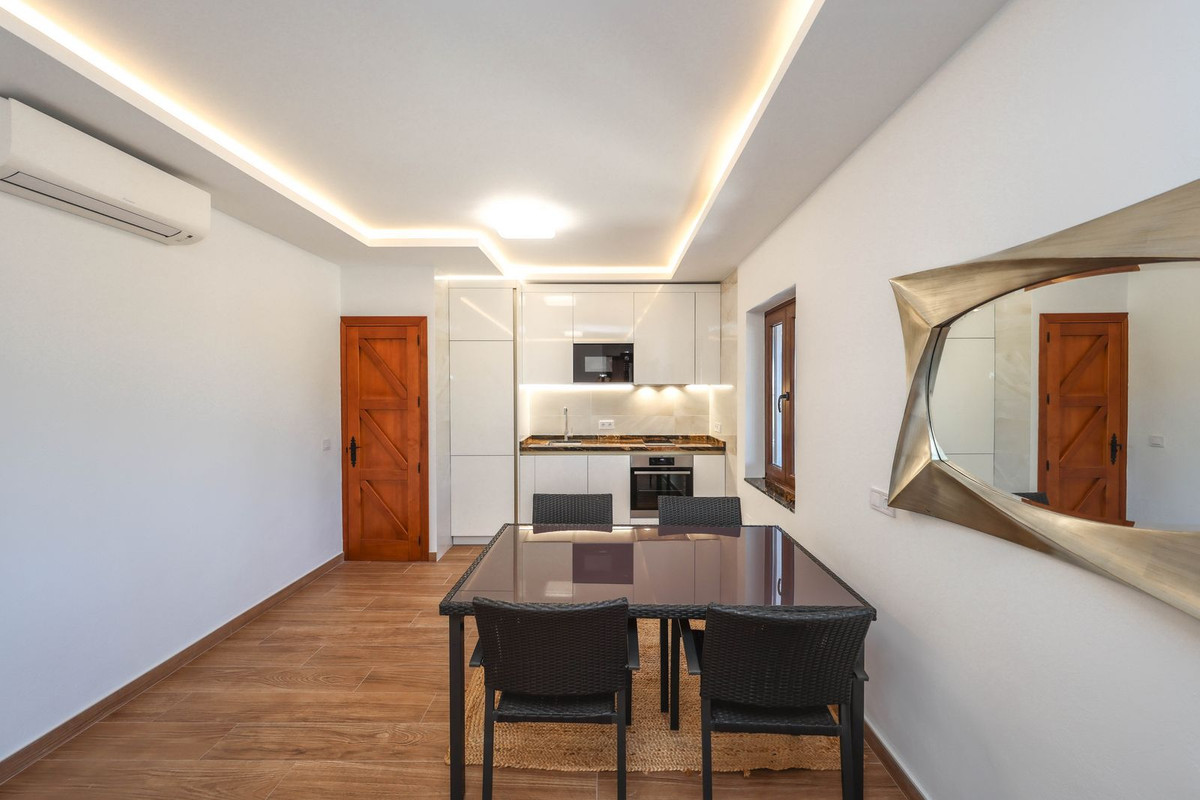 Property main view 44