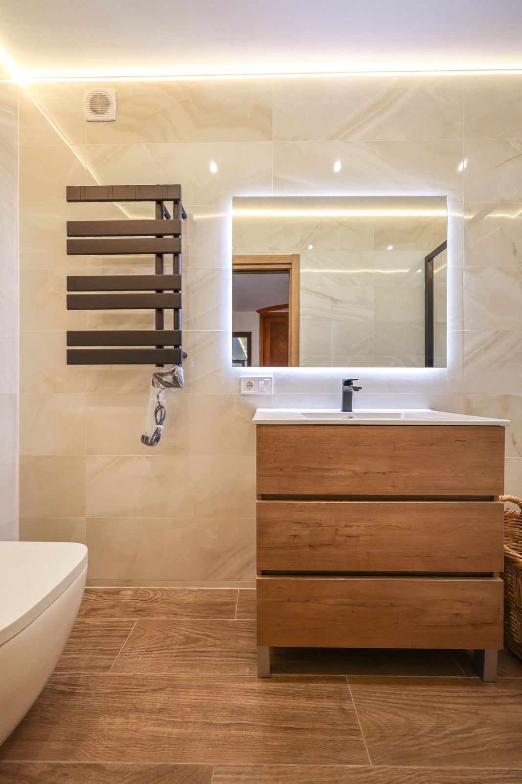 Property main view 52
