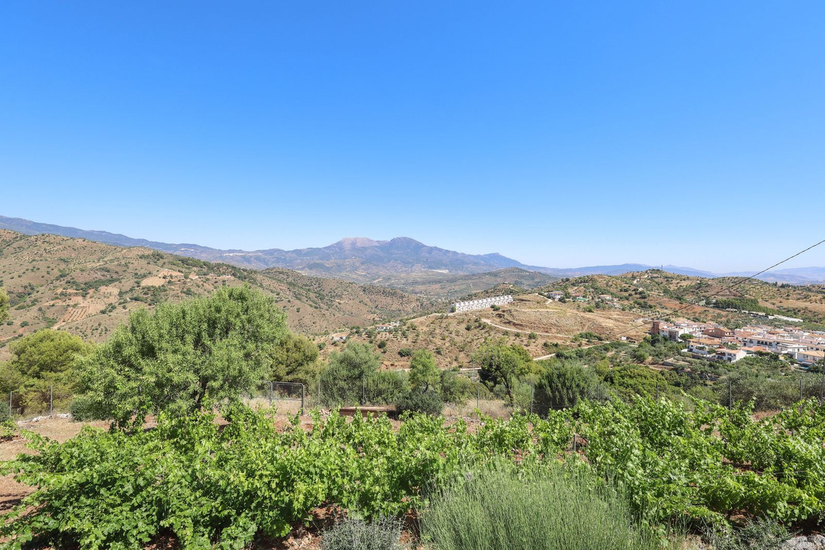 Property main view 78