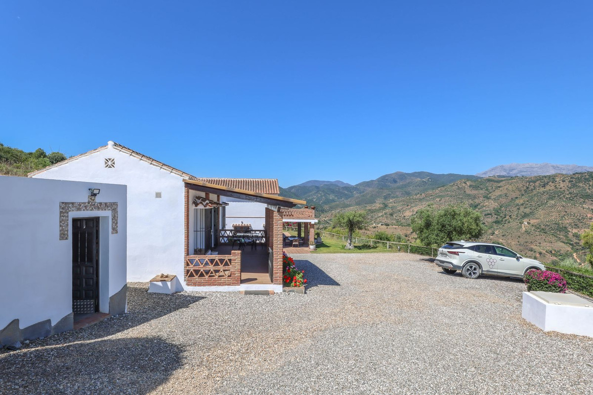 Property main view 79
