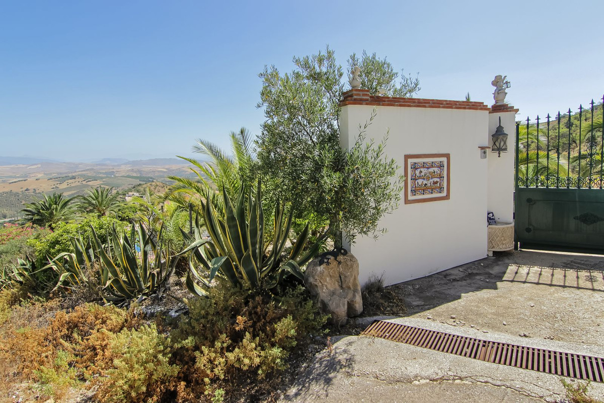 Property main view 36