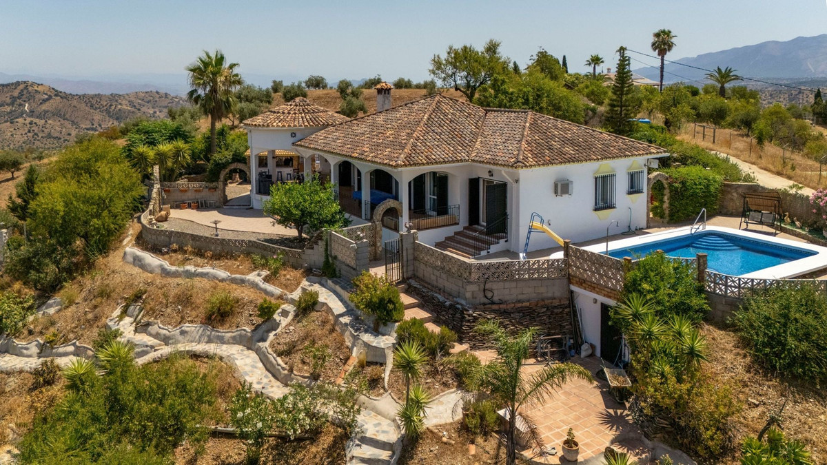 Property main view 46