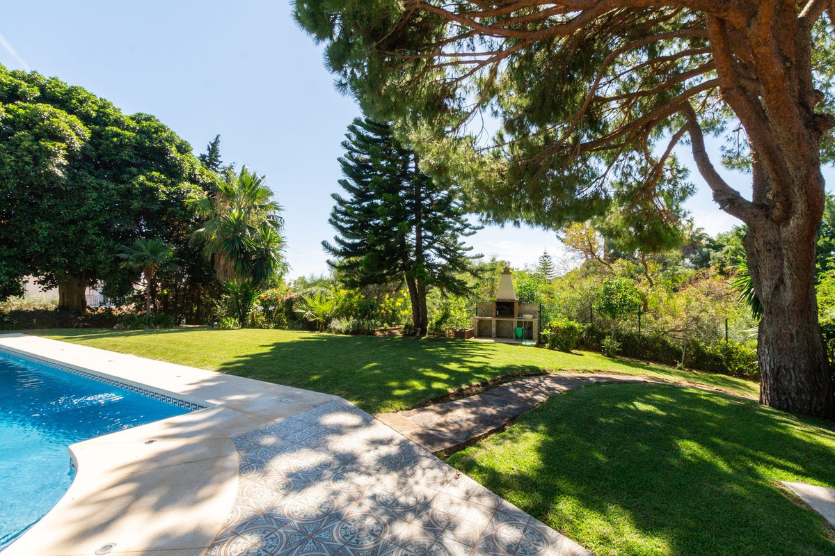 Huis te koop in Hacienda Las Chapas | 6 slaapkamers H3797722