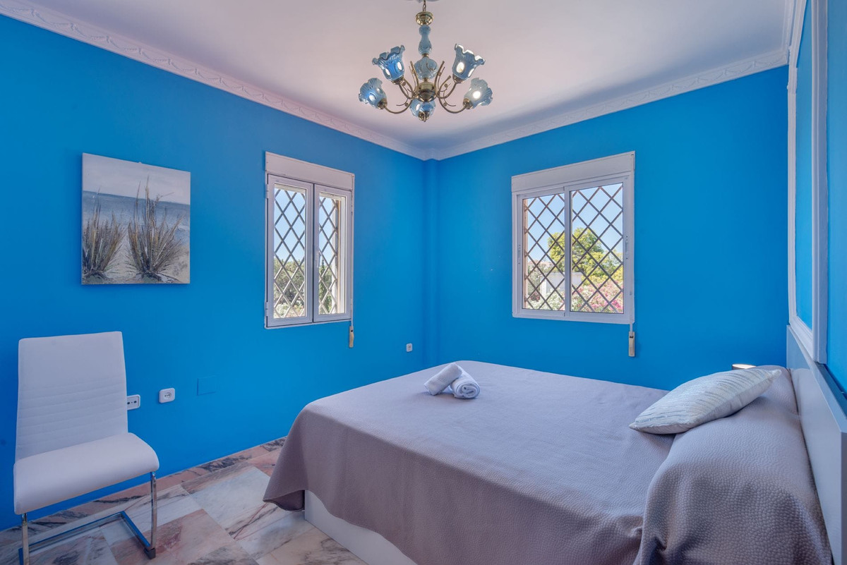 Huis te koop in Hacienda Las Chapas | 10 slaapkamers H4731685