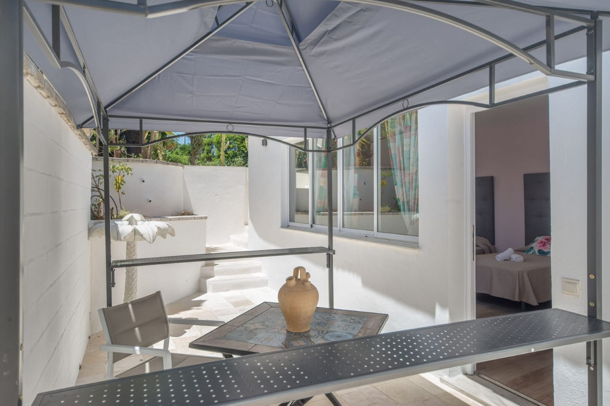 Huis te koop in Hacienda Las Chapas | 10 slaapkamers H4731685