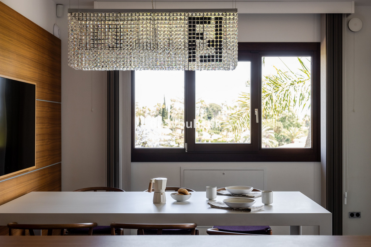 Huis te koop in Hacienda Las Chapas | 7 slaapkamers H4770742