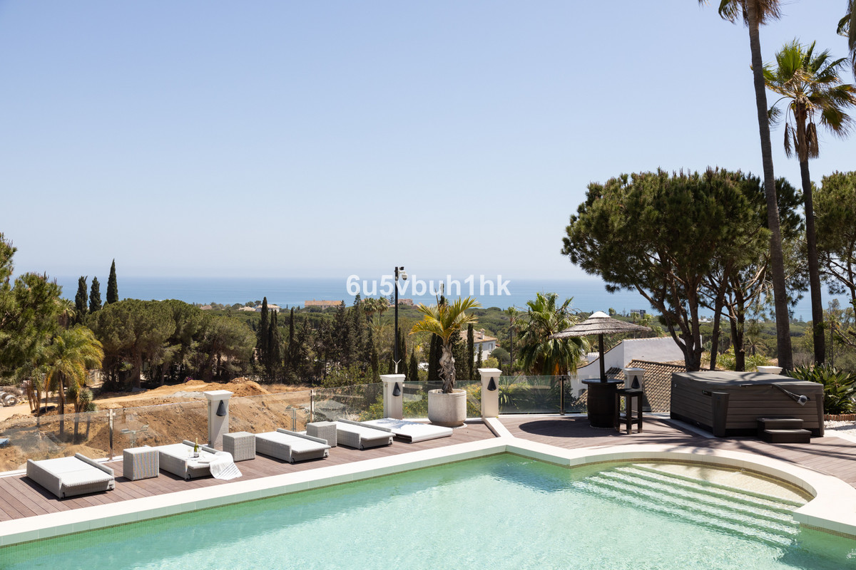 Huis te koop in Hacienda Las Chapas | 7 slaapkamers H4770742