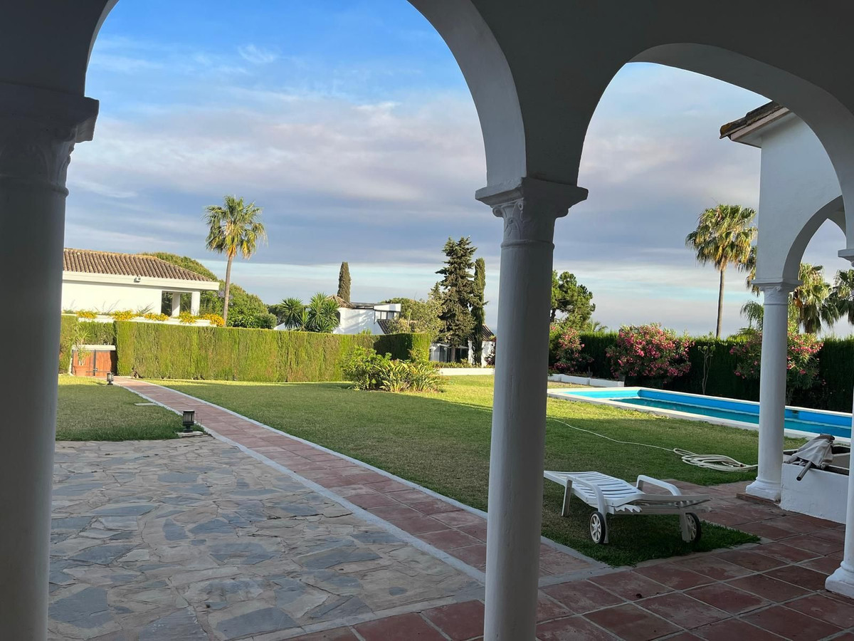 Vrijstaande Villa in Hacienda Las Chapas-6