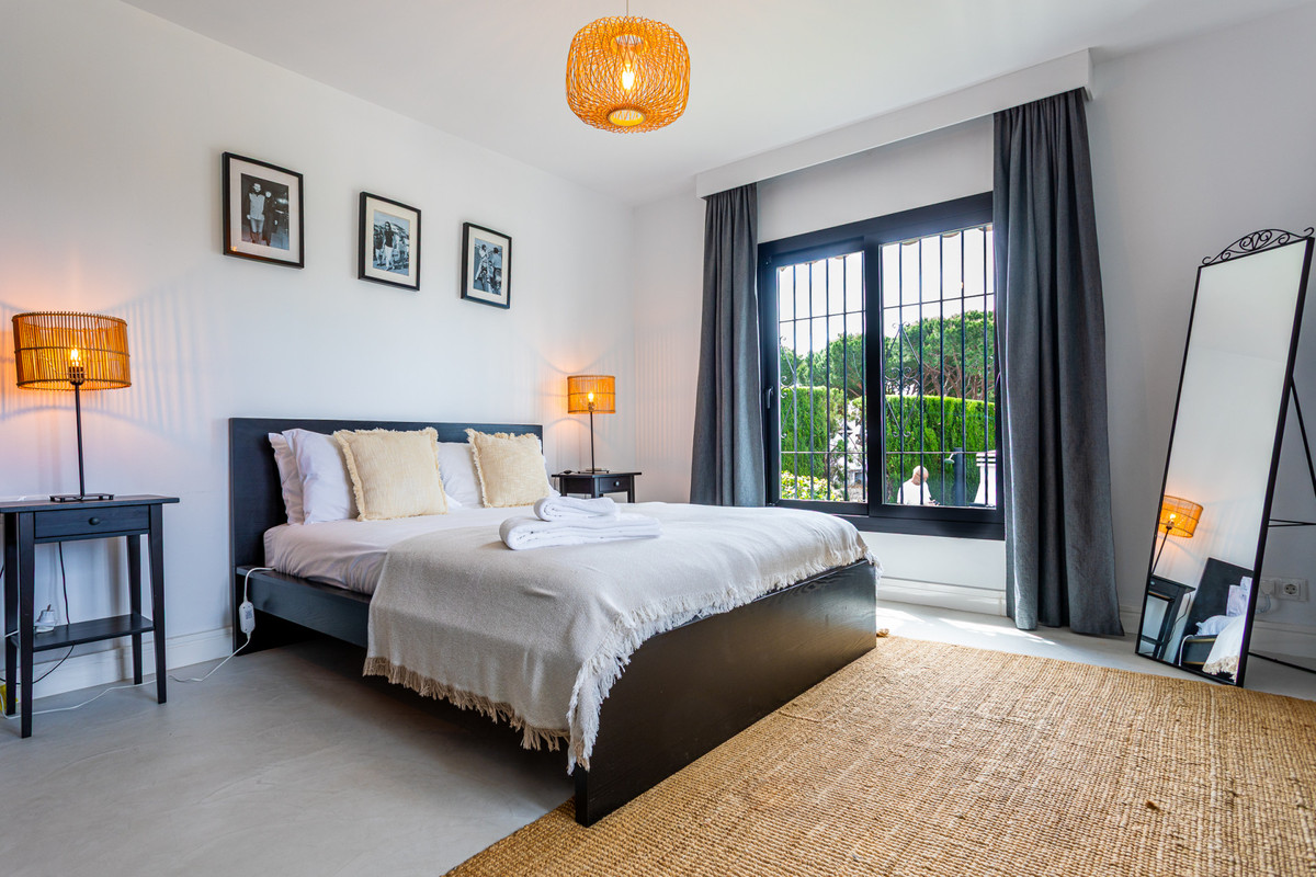 Huis te koop in Hacienda Las Chapas | 6 slaapkamers H5049001