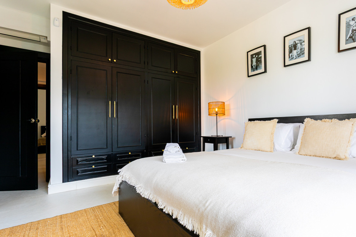 Huis te koop in Hacienda Las Chapas | 6 slaapkamers H5049001