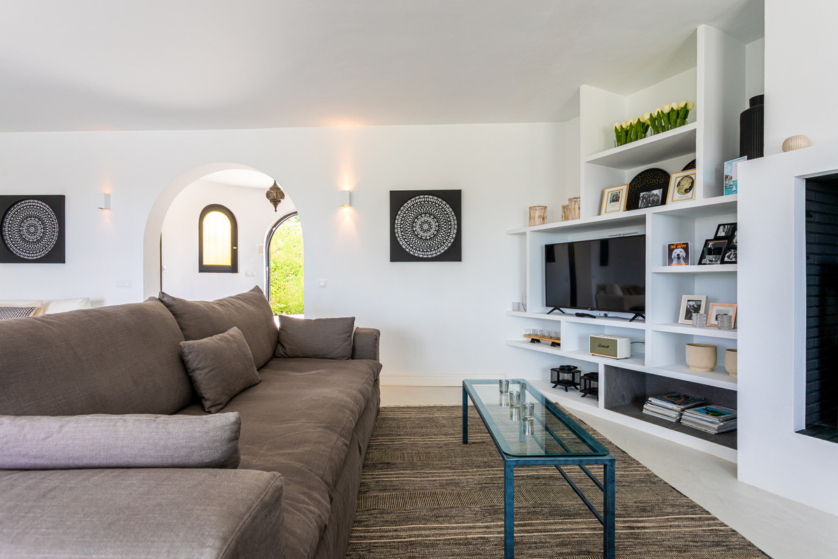 Huis te koop in Hacienda Las Chapas | 6 slaapkamers H5049001