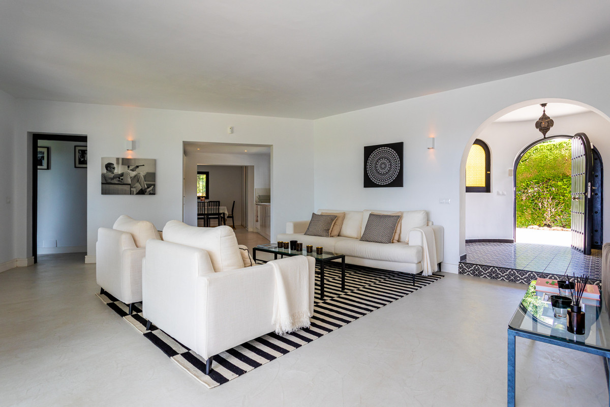 Huis te koop in Hacienda Las Chapas | 6 slaapkamers H5049001