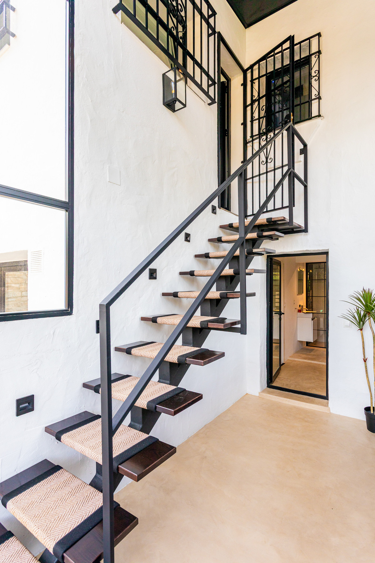 Huis te koop in Hacienda Las Chapas | 6 slaapkamers H5049001